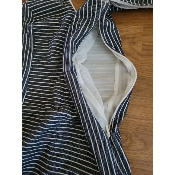 Armani Exchange Bodycon Style Stripe Dress‎ XS Blue and White Stripes - Picture 3 of 6